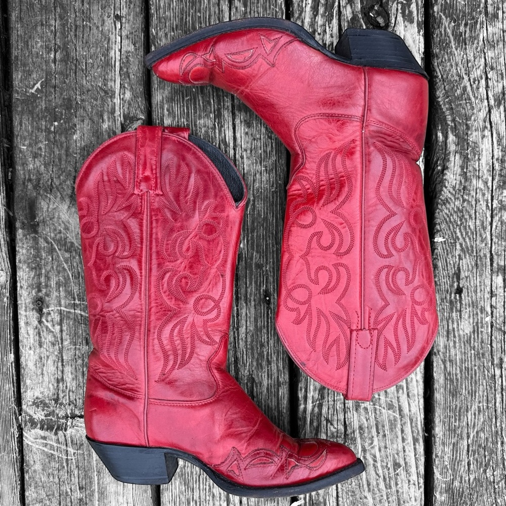 Vintage J.Chisholm (Dan Post)Red on Red Wingtip Cowboy Boots